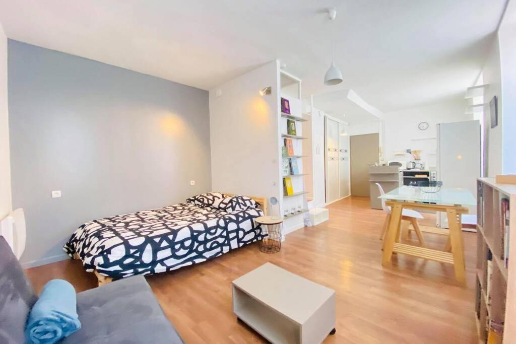 Ferienwohnung Studio De Charme Laon Exterior foto